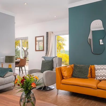 Villa Dois Moinhos Do Vento, Santo Estêvão
