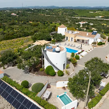 Villa Dois Moinhos Do Vento, *